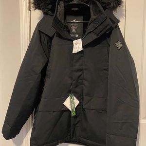 New All weather black Men’s XXL Parka with faux fur lining - Hollister.